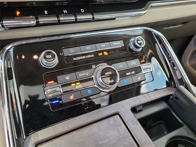 2023 Lincoln Navigator L L Reserve