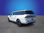 2027 Lincoln Navigator L Reserve
