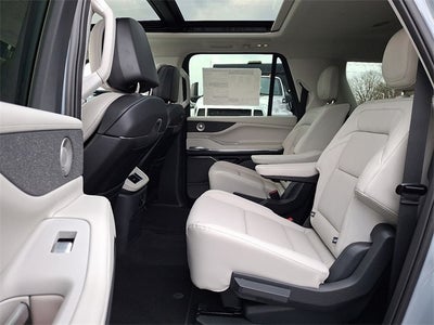 2026 Lincoln Navigator L Reserve
