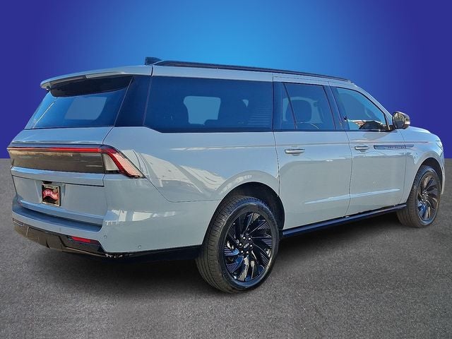 2025 Lincoln Navigator L Reserve
