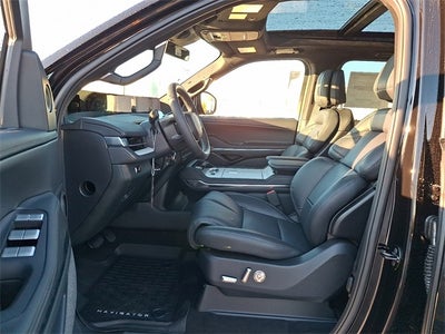 2025 Lincoln Navigator L Reserve