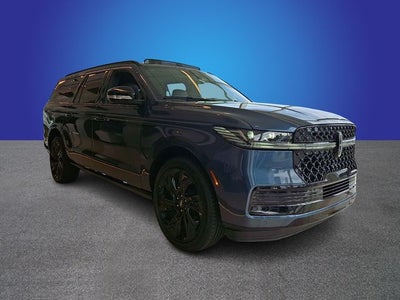 2027 Lincoln Navigator L Reserve