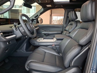 2027 Lincoln Navigator L Reserve