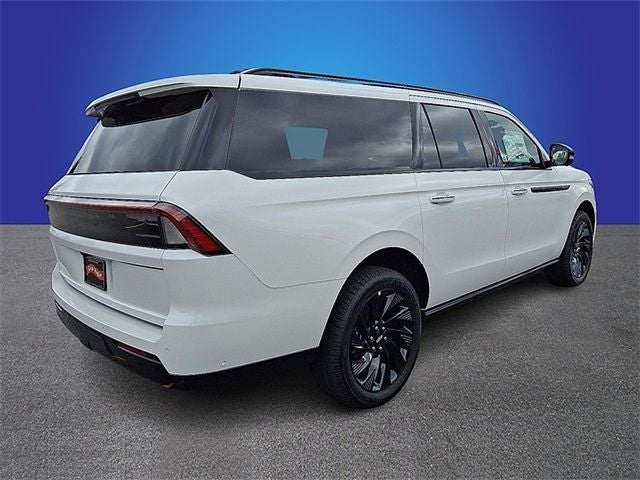 2025 Lincoln Navigator L Reserve