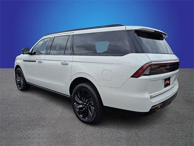 2025 Lincoln Navigator L Reserve