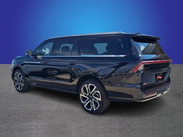 2027 Lincoln Navigator L Reserve