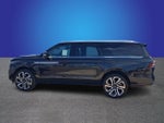 2027 Lincoln Navigator L Reserve