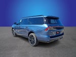 2027 Lincoln Navigator L Reserve