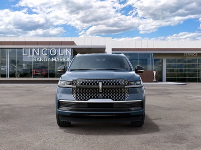 2027 Lincoln Navigator L Premiere