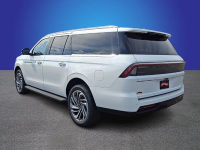 2027 Lincoln Navigator L Premiere