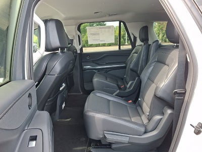 2027 Lincoln Navigator L Premiere