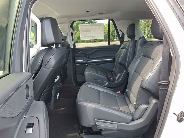 2027 Lincoln Navigator L Premiere
