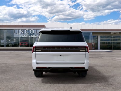 2027 Lincoln Navigator L Premiere