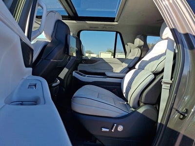 2026 Lincoln Navigator L Black Label