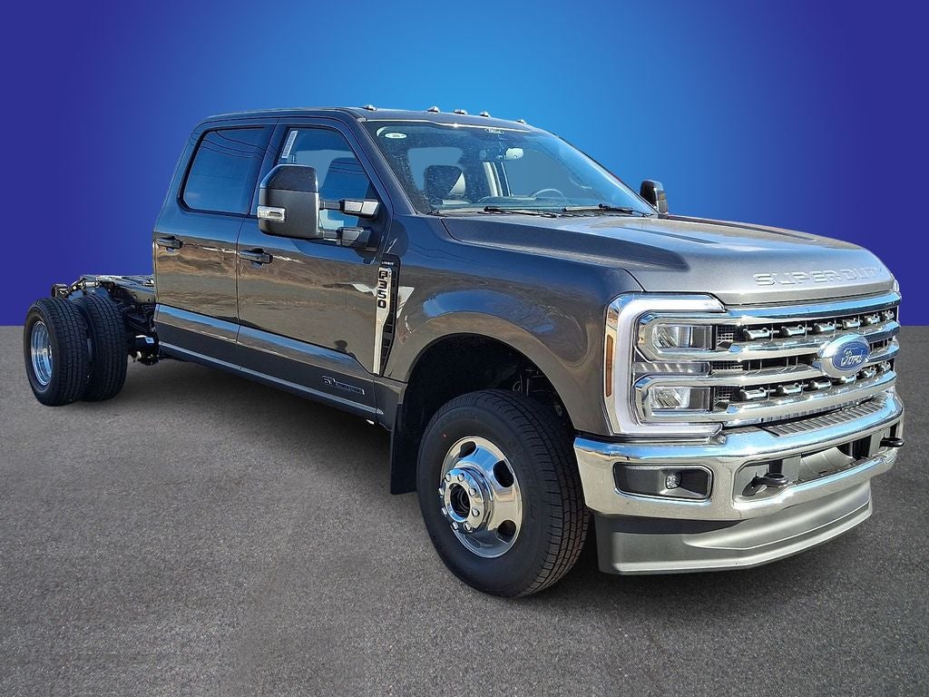 2026 Ford F-350SD Lariat DRW