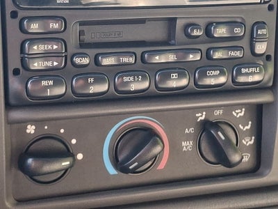 2002 Ford F-350SD 162 WB