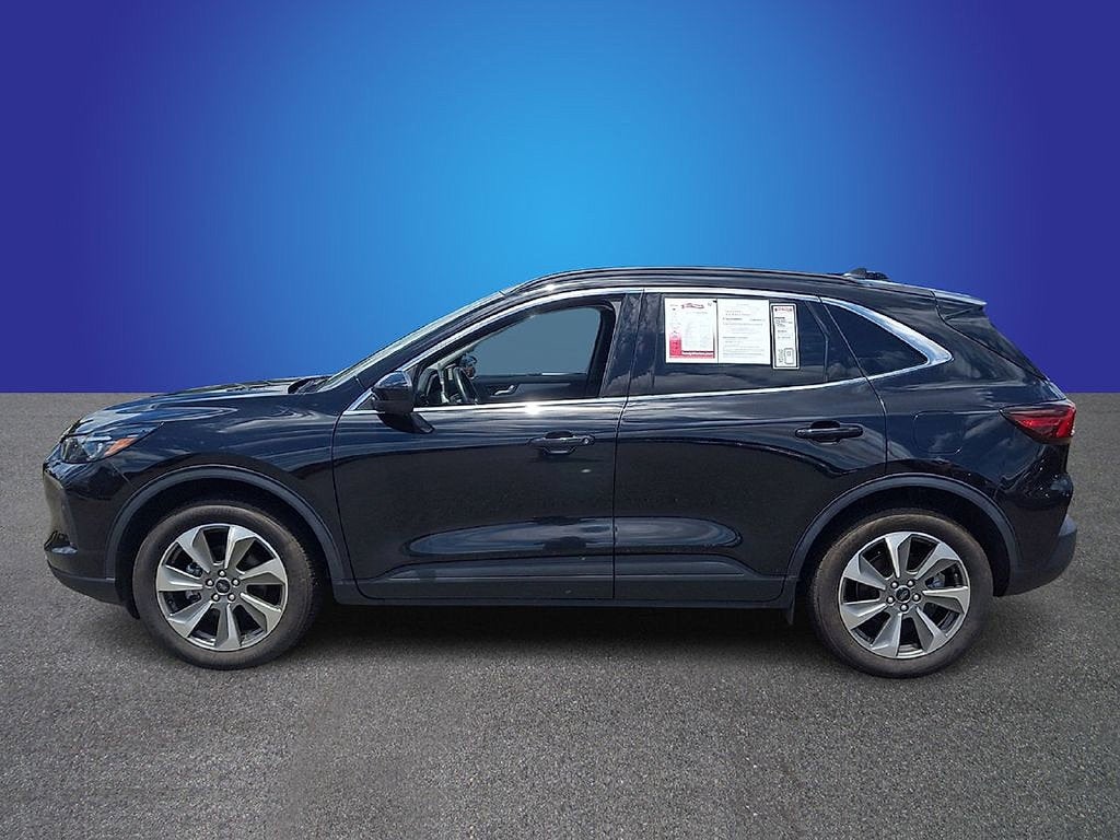 2025 Ford Escape Hybrid Platinum