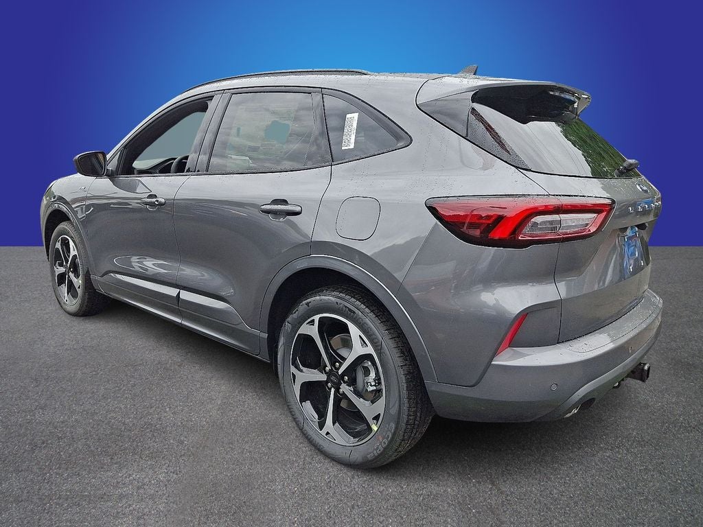 2025 Ford Escape ST-Line Elite