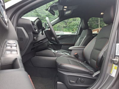 2025 Ford Escape ST-Line Elite