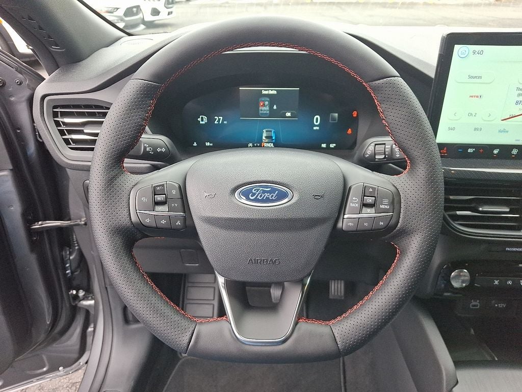 2025 Ford Escape ST-Line Elite