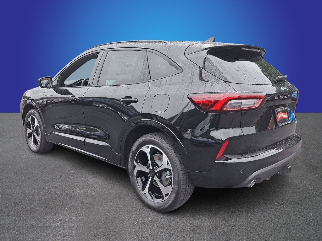 2025 Ford Escape ST-Line Elite
