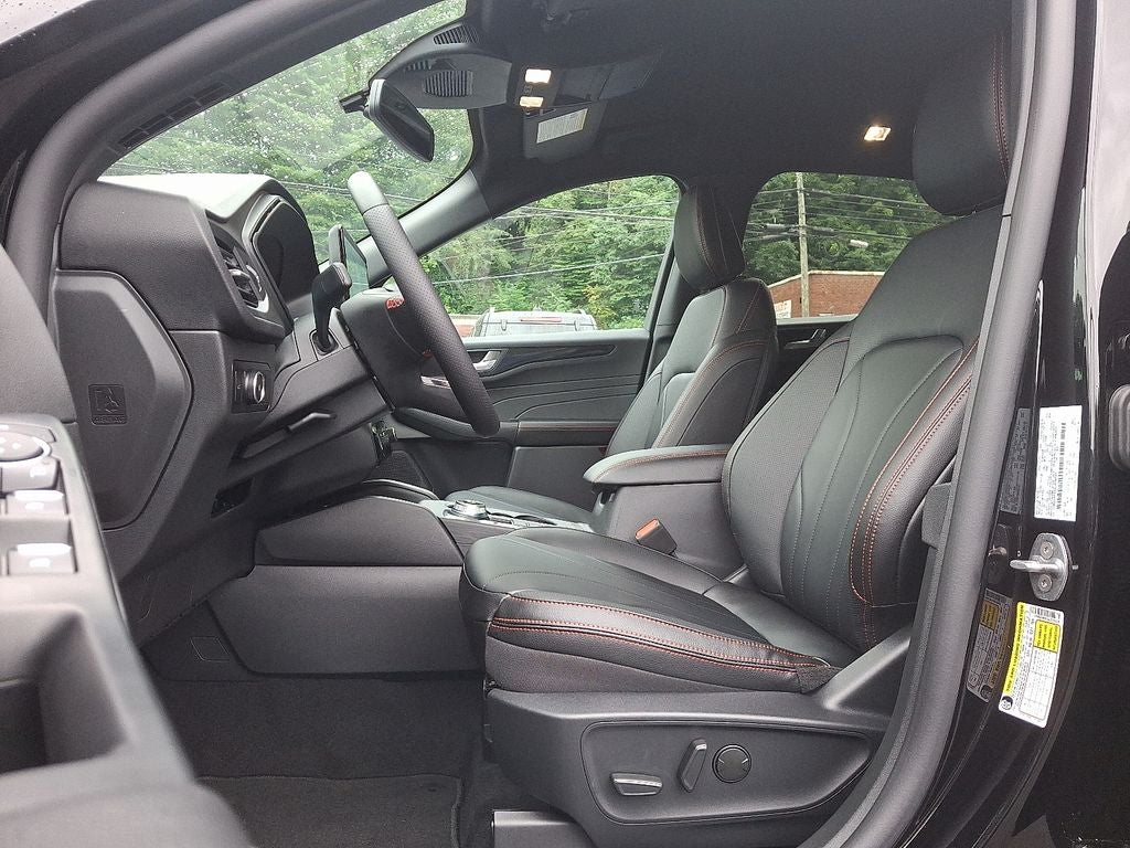 2025 Ford Escape ST-Line Elite