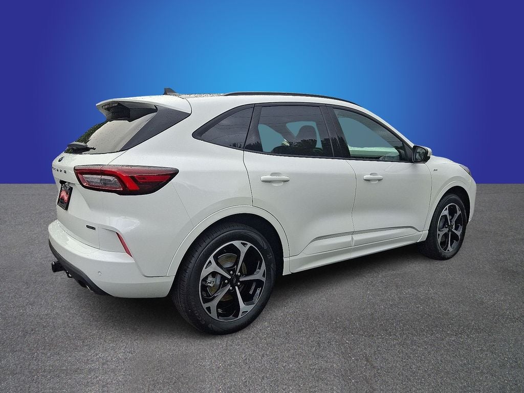 2025 Ford Escape Hybrid ST-Line Elite