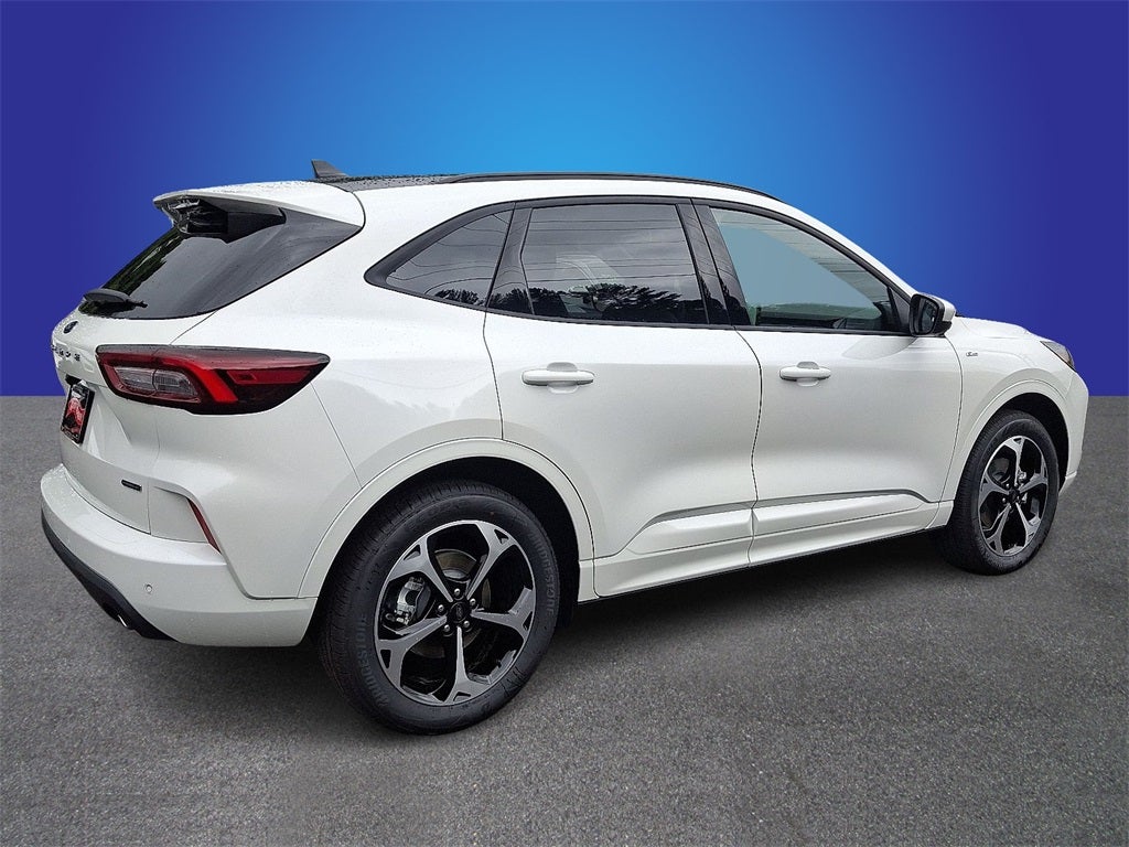 2025 Ford Escape Hybrid ST-Line Elite