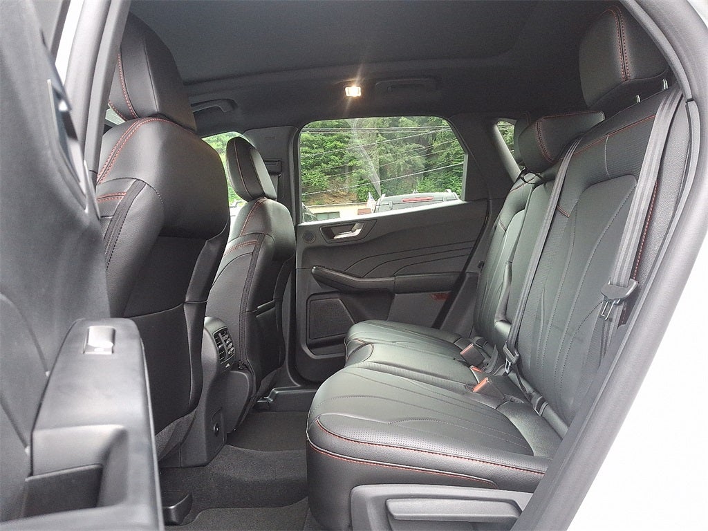 2025 Ford Escape Hybrid ST-Line Elite