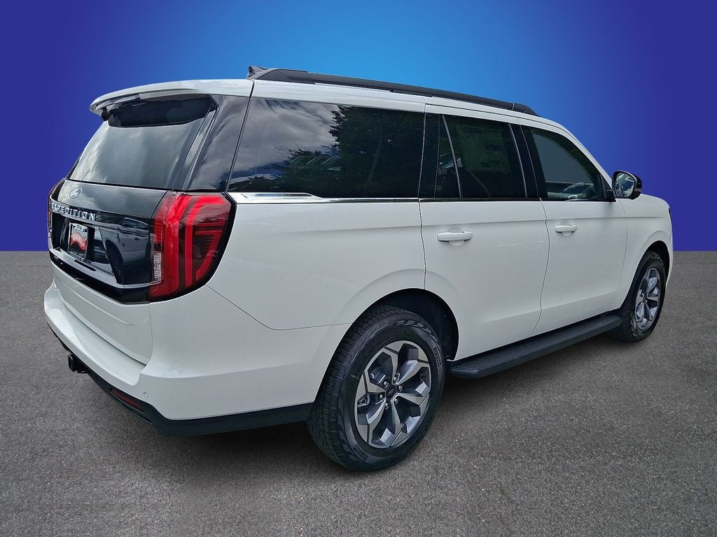 2027 Ford Expedition Active
