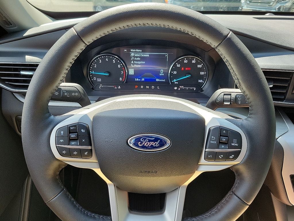 2024 Ford Explorer XLT