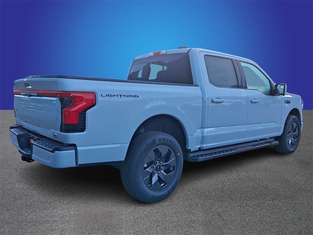 2025 Ford F-150 Lightning Lariat