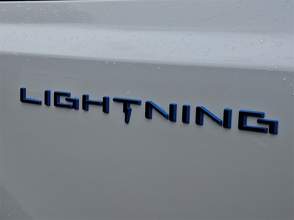 2025 Ford F-150 Lightning Platinum