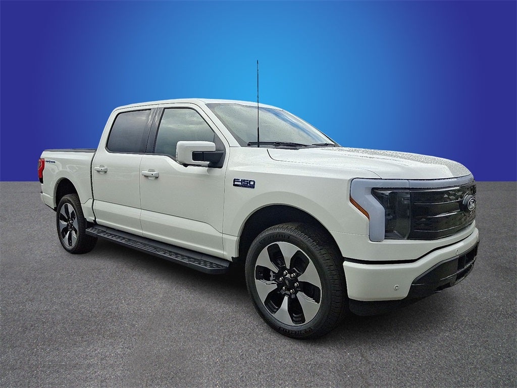 2025 Ford F-150 Lightning Platinum