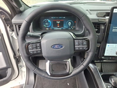 2025 Ford F-150 Lightning Platinum