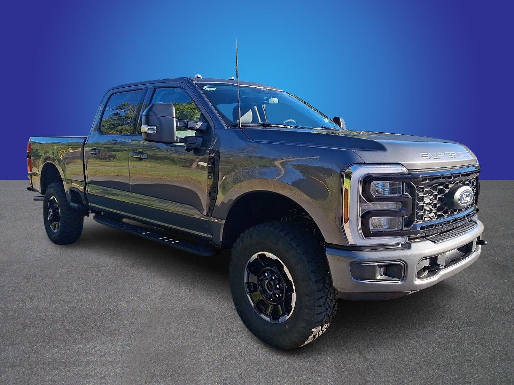 2027 Ford F-250SD XLT