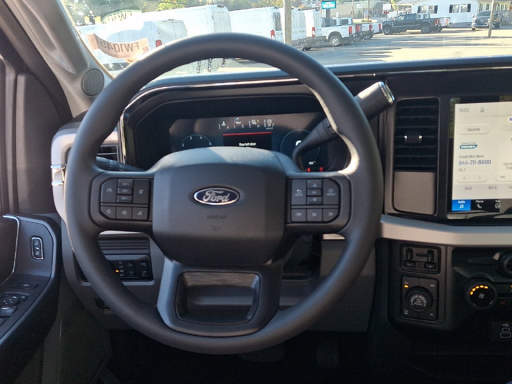 2027 Ford F-250SD XLT