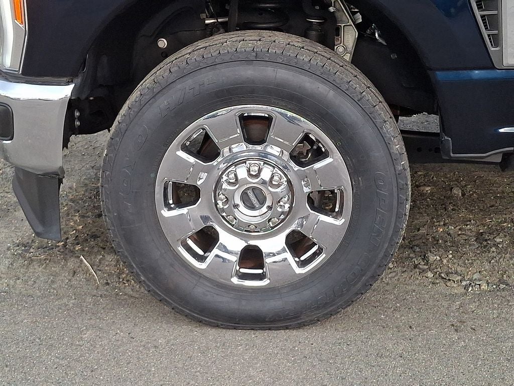 2023 Ford F-350SD Lariat