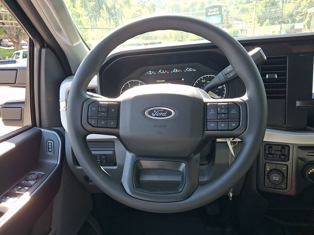 2026 Ford F-350SD XLT DRW