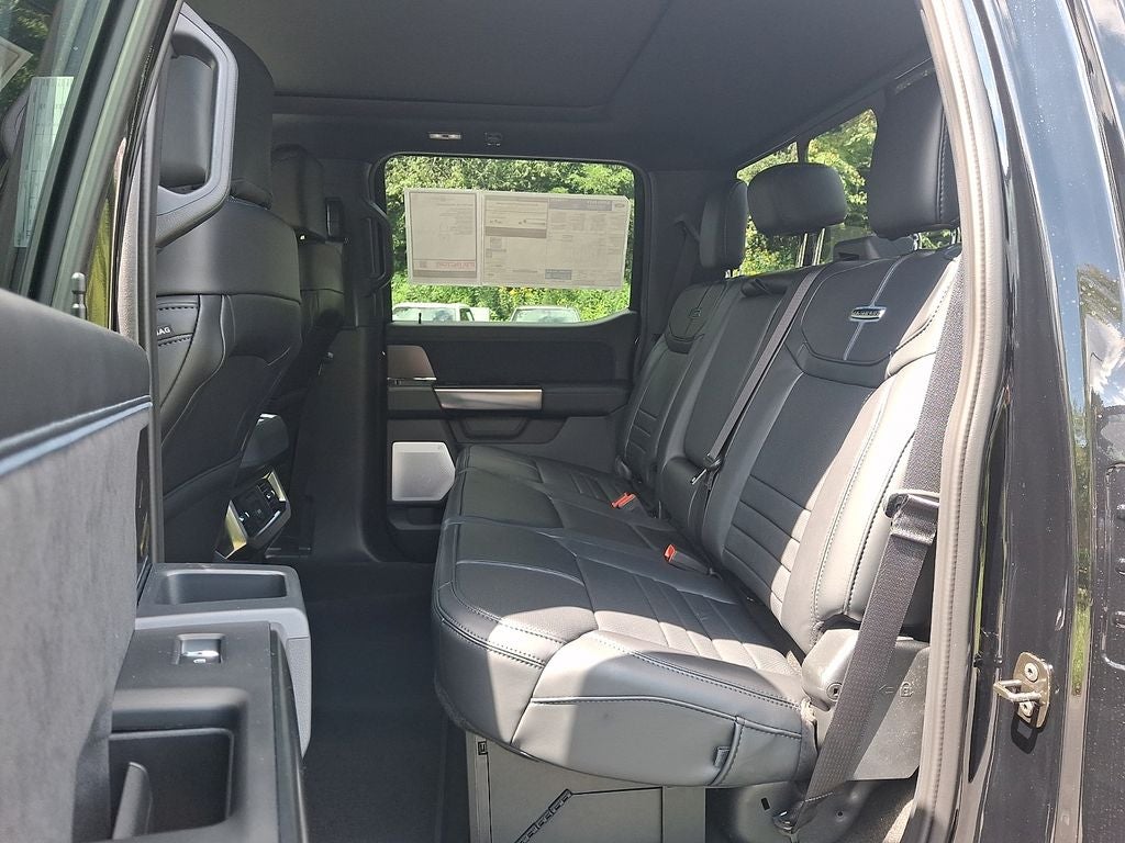 2026 Ford F-350SD Platinum DRW