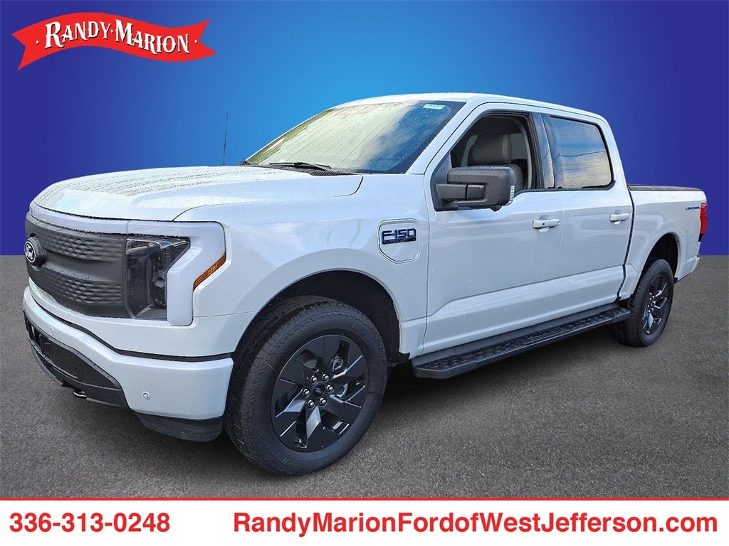 2025 Ford F-150 Lightning Flash