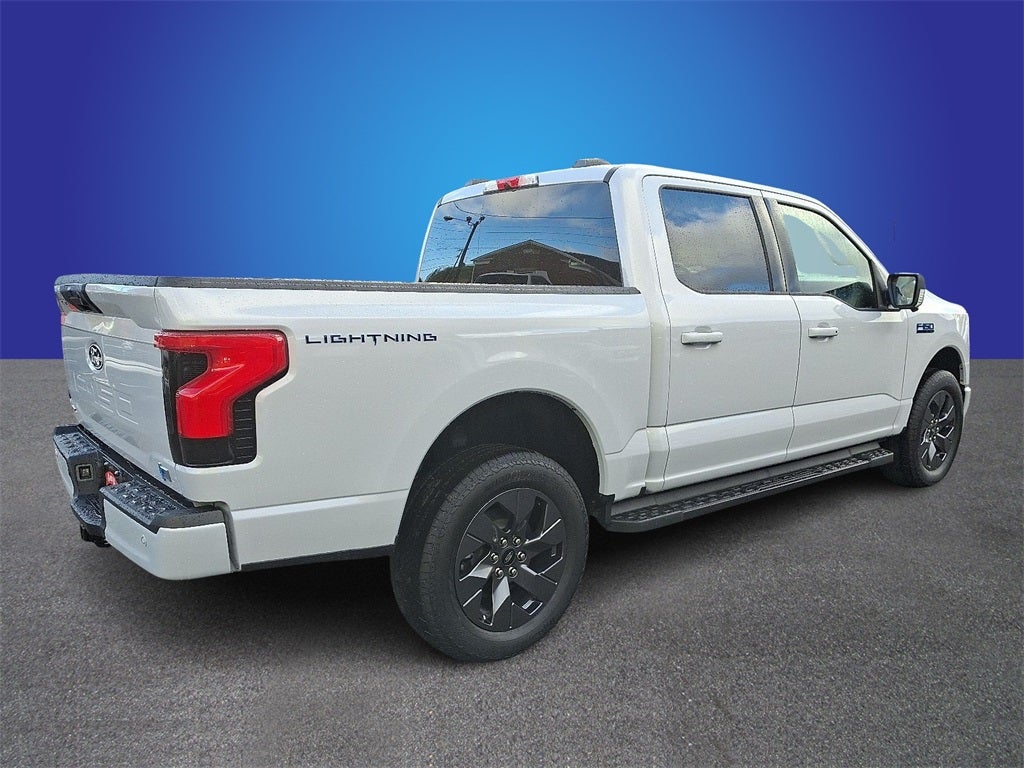 2025 Ford F-150 Lightning Flash