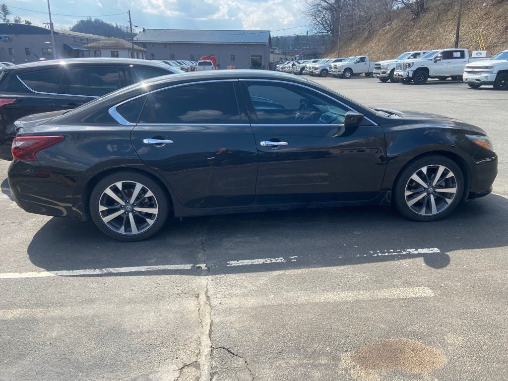 2017 Nissan Altima 2.5 SR