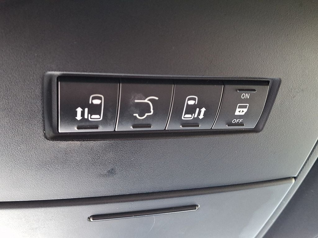 2011 Dodge Grand Caravan R/T