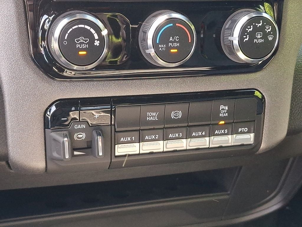 2025 RAM 5500HD Tradesman