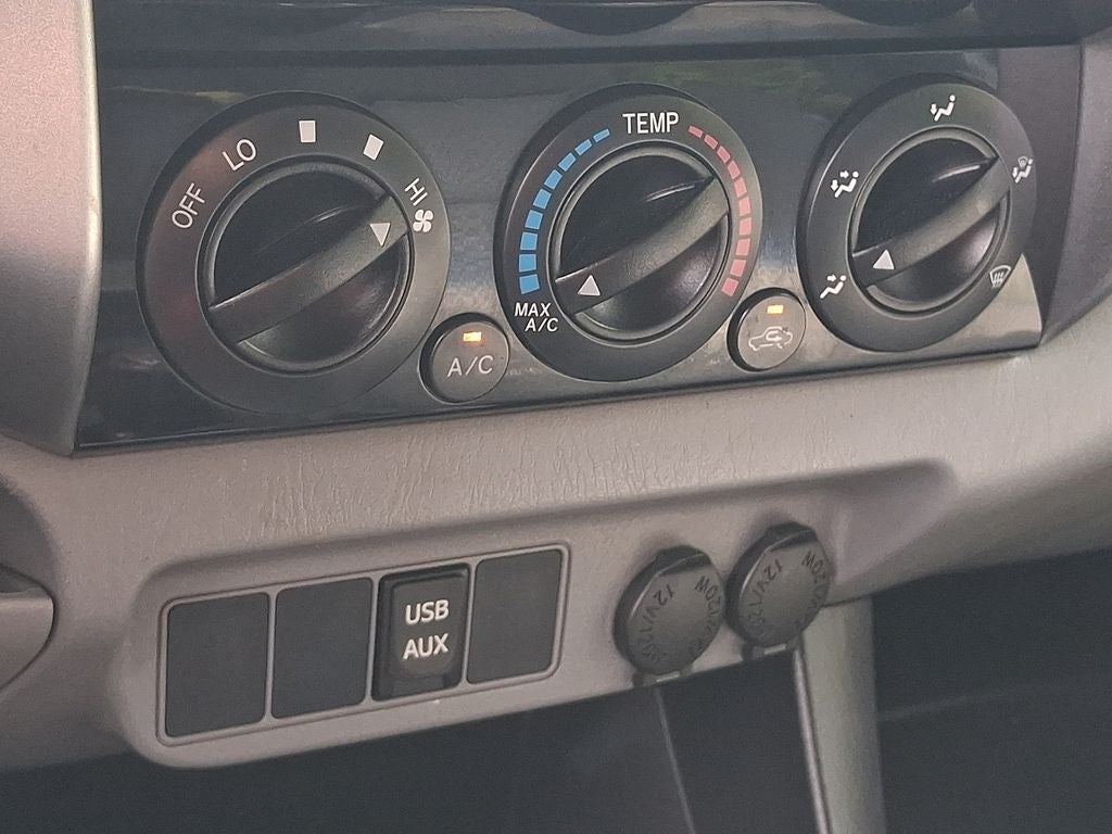 2015 Toyota Tacoma Base V6