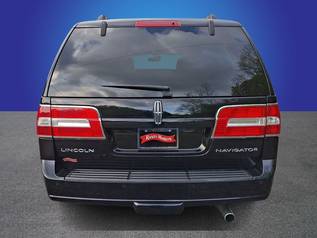 2009 Lincoln Navigator Base