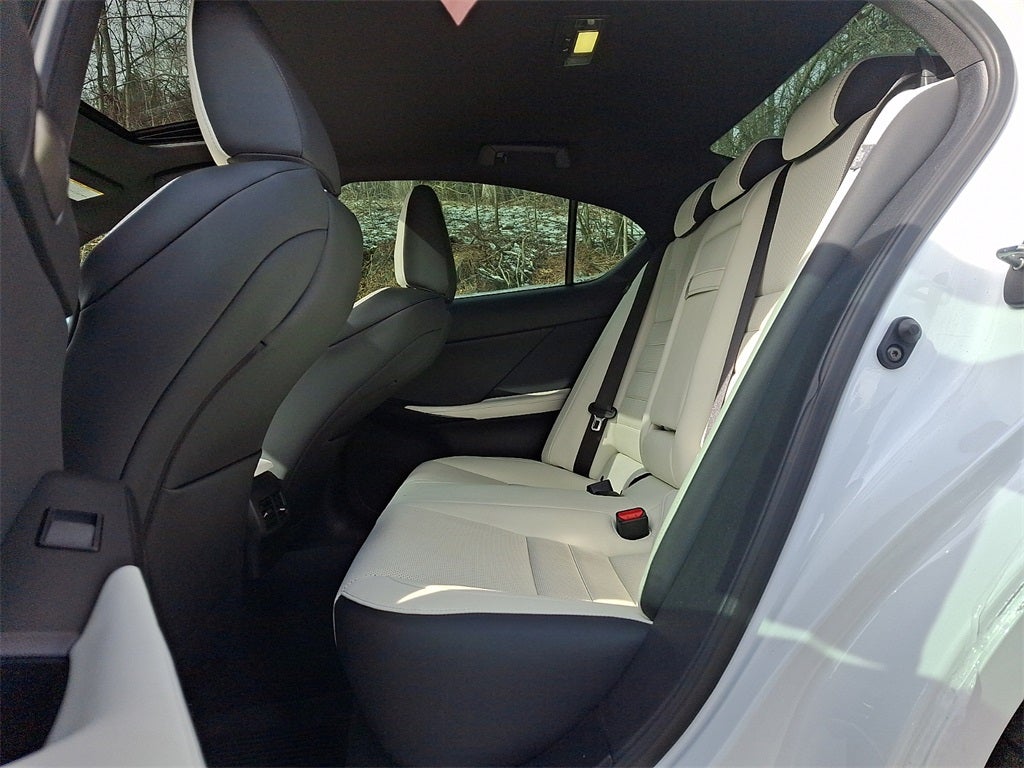 2022 Lexus IS 350 F SPORT