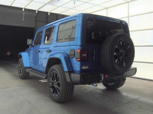 2022 Jeep Wrangler Unlimited Sahara 4x4