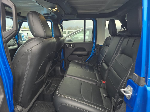 2022 Jeep Wrangler Unlimited Sahara 4x4